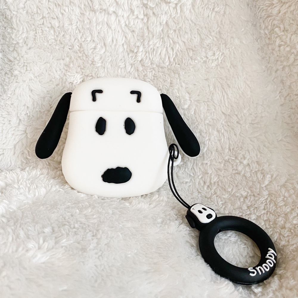 🐶 Snoopy Airpod Silicone Case
